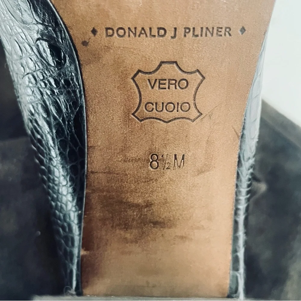 Donald J. Pliner $395 donald